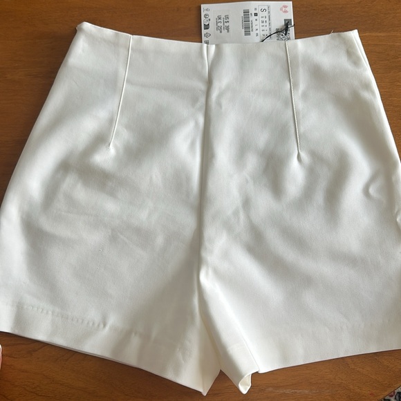 High waisted Zara shorts with pockets - Picture 4 of 5